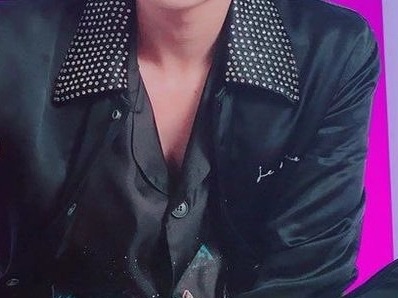 레이나 아델 image