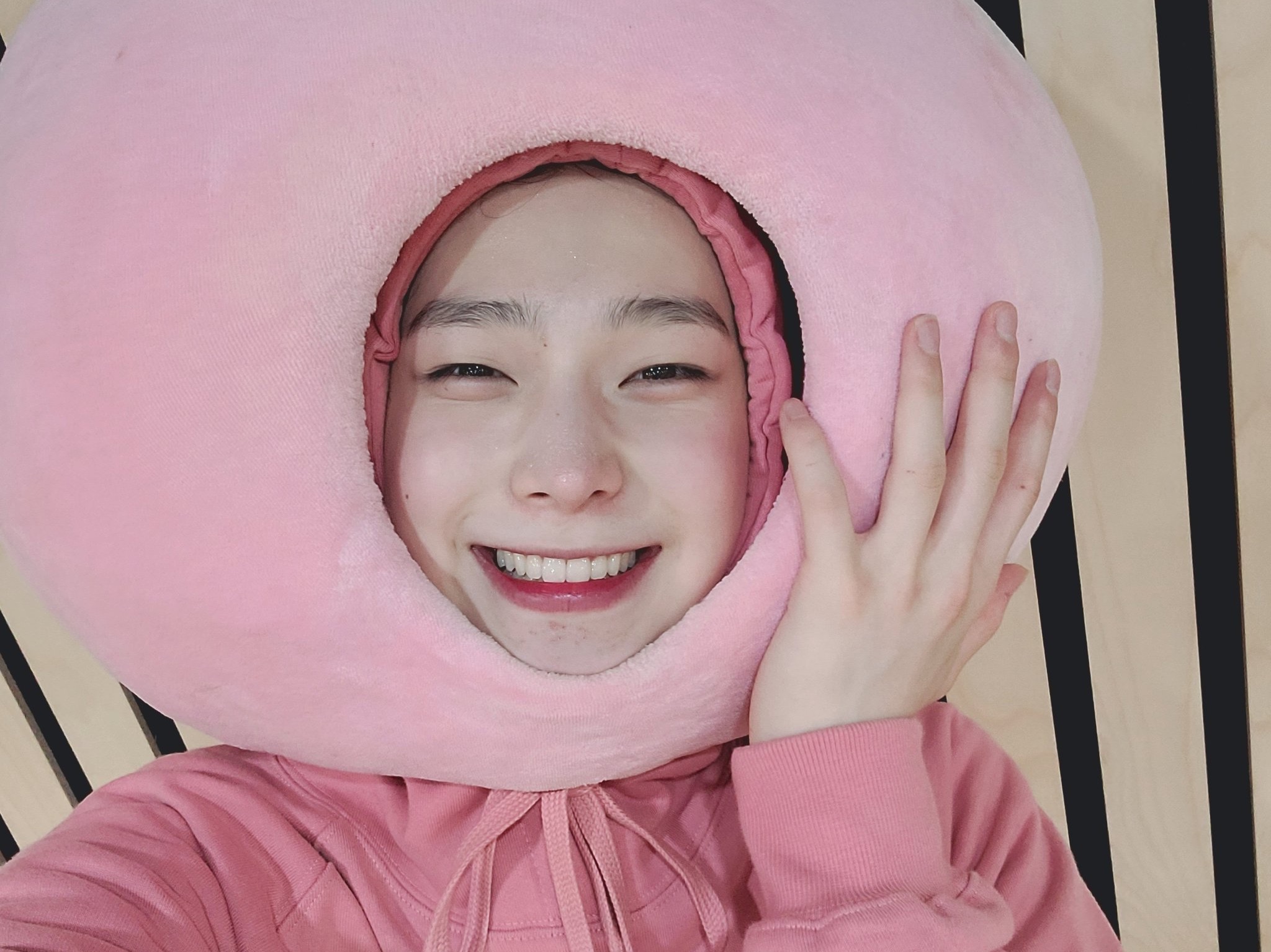 선우의 애교는 세상을 구한다 🦊💗 thumbnail