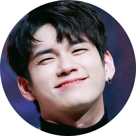 옹성우 image