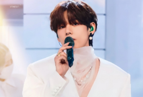 Pacarku adalah seorang selebriti. thumbnail