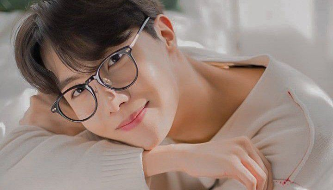 投票給J-Hope thumbnail