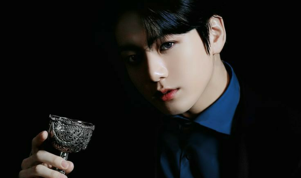 朝は全校会長、夜は庶民 thumbnail