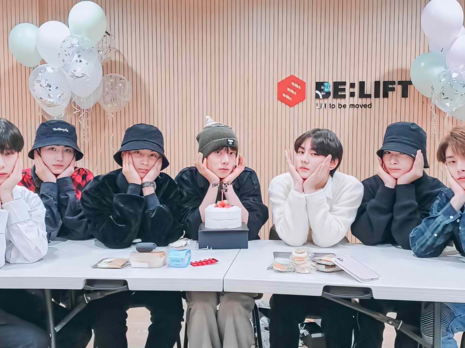 ENHYPEN 투표를 위해!!!!! thumbnail