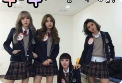 4인4색 여자들의 학교생활! thumbnail