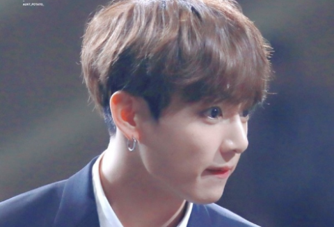 The guy I was blind date with said he was my twin brother. thumbnail