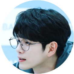 옹성우 image