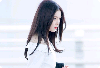 Red Velvet under the spell thumbnail