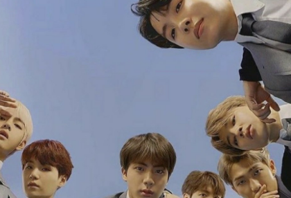 나는 유명해서 아픈 연예인 입니다 thumbnail