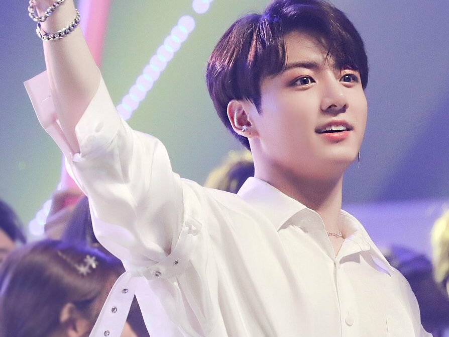 Berfoto dengan mantan pacar selebriti. thumbnail