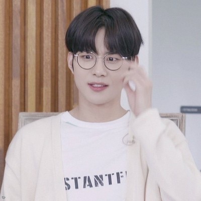 김정우 image