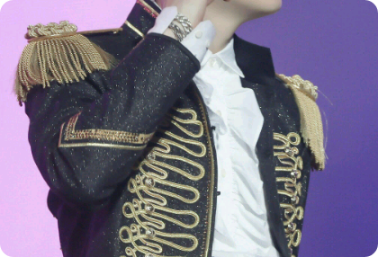 Je l'ai pris pour mon grand frère et j'ai frappé à la tête l'agent de police spécial de notre école  thumbnail