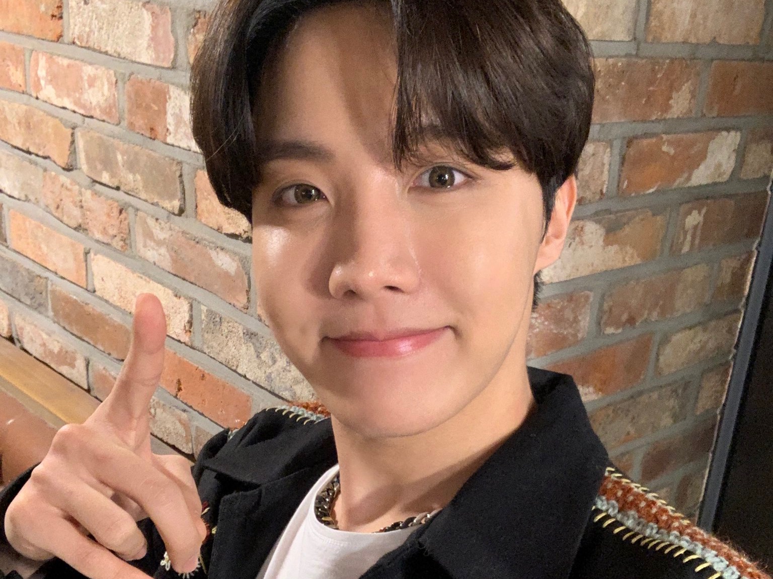 🗳 VOTE 🗳  thumbnail