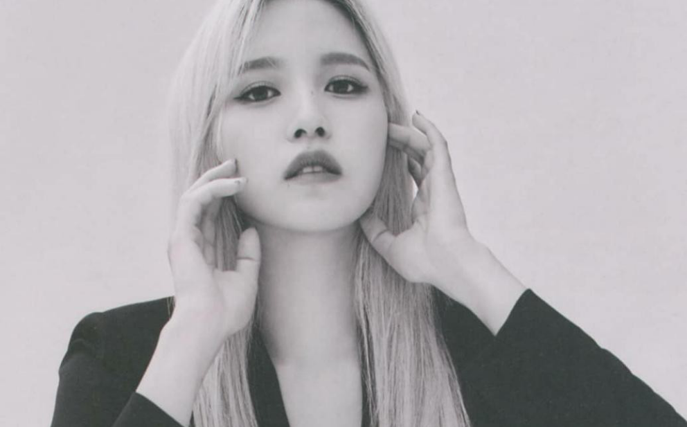 投票支持米娜出演🚇廣告！ ！ thumbnail