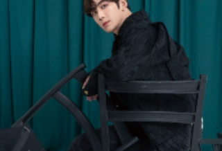 es talento ,inteligente , sexy thumbnail