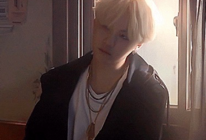 의뢰합니다. 저 좀 죽여주세요. thumbnail