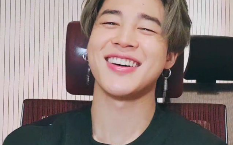 GAGNEZ 3 000 VOTES💜 thumbnail