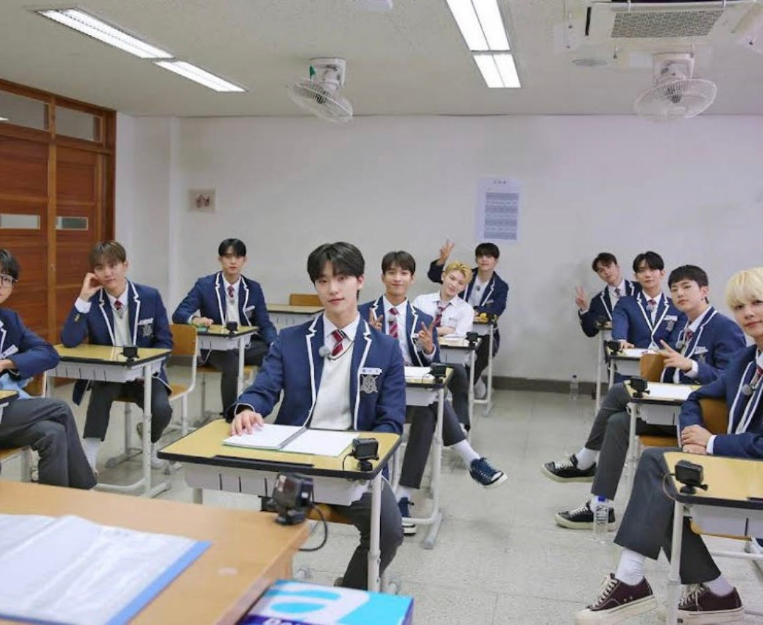 世峰魔法高中 thumbnail