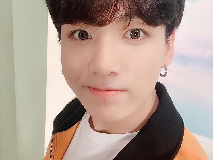 정국에게 투표하세요 thumbnail