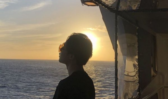 와인잔을 너에게 준 그날 thumbnail