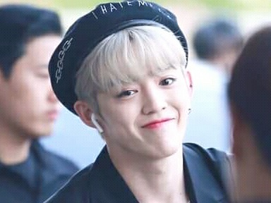 There's a rumor going around school that you hate your desk mates! thumbnail