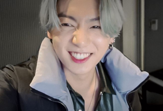 정국에게 투표하자 thumbnail