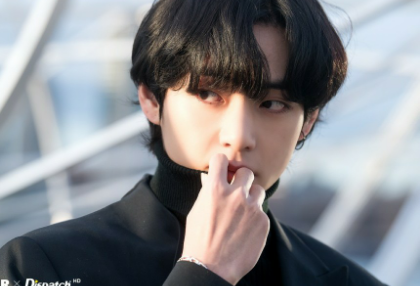 제가 대표님을 좋아하면 어쩌시려구요? thumbnail