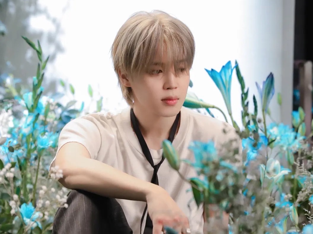 I NEED YOU thumbnail