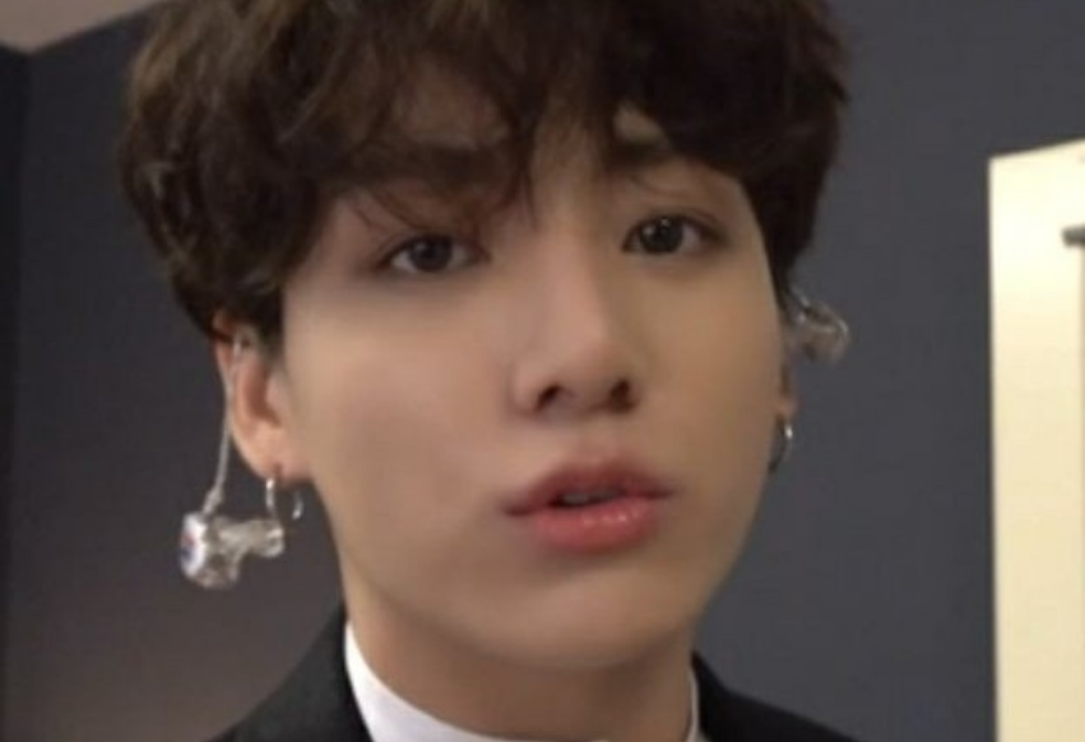 jk에게 투표해주세요 ♡ thumbnail