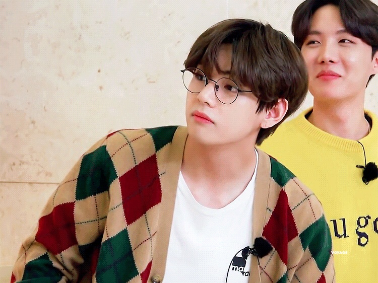 今天我在一條鮮花盛開的街道上再次見到你。 thumbnail