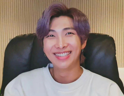 최고의 리더 남준에게 투표하세요 thumbnail