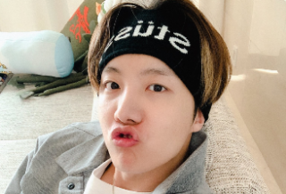 致 J-HOPE thumbnail