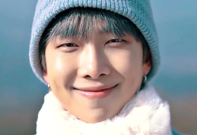 남준이에게 투표해주세요 thumbnail