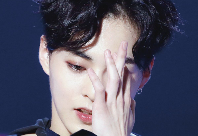 ¡Kim Minseok es tan gentil! thumbnail