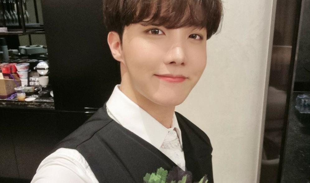 제이홉에게 투표하세요 thumbnail