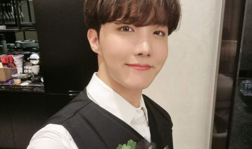 제이홉에게 투표하세요 thumbnail