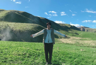 ジンとBTSに投票してください💜 thumbnail