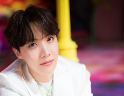 제이홉에게 투표하세요 thumbnail