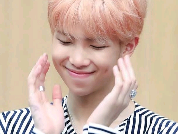 [Kim Namjoon] Cinta setengah hati thumbnail