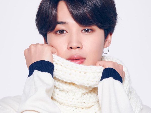 戴眼鏡的朴智旻的初戀。 thumbnail