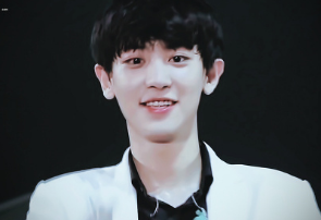 우리 모두 찬열이를 사랑해요 thumbnail