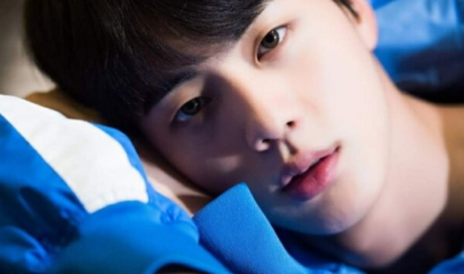 Estoy abiertamente enamorado de un chico testarudo. thumbnail