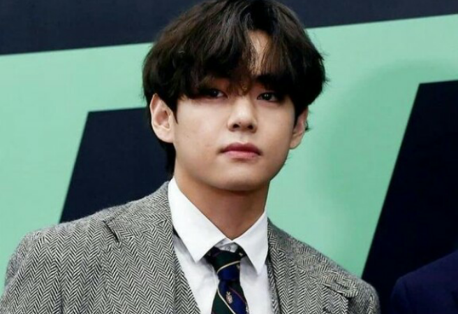 방탄소년단 V thumbnail