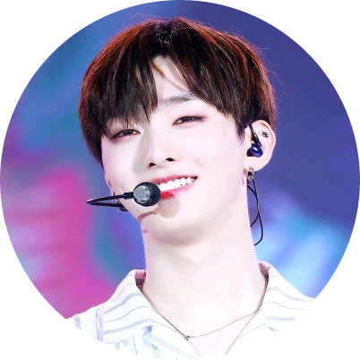 윤지성 선생님 image