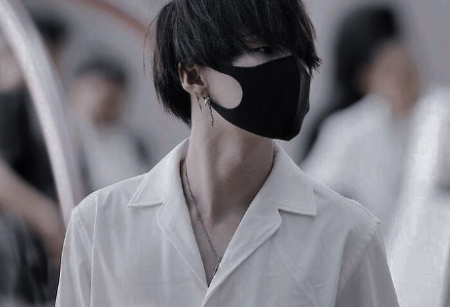 작곡과 뱀파이어 thumbnail