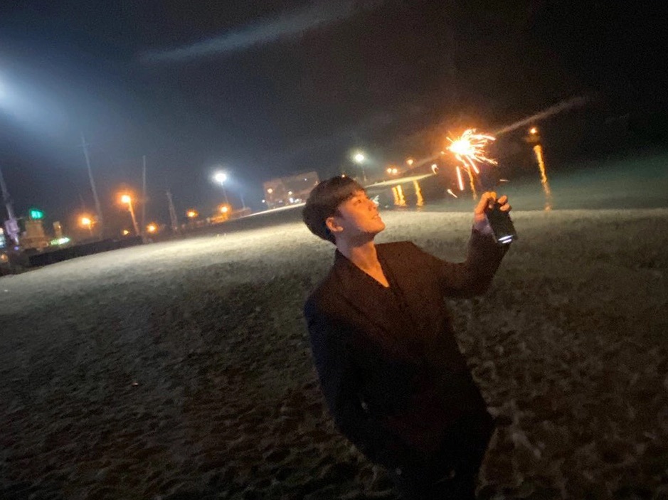 낮과 밤이 다른 여자 thumbnail