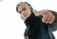 Hãy tỉnh dậy và đối diện với thực tại của bạn. thumbnail