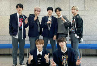 활동적인 친구들을 위한 ENHYPEN thumbnail