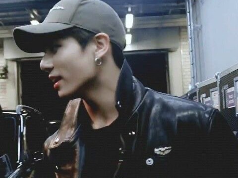 綺麗なヨンハナムチョンジョンク thumbnail