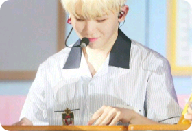 我那位可愛的學長對我冷淡的原因 thumbnail