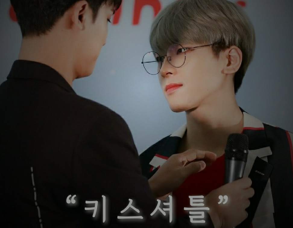 “吻别班车” thumbnail